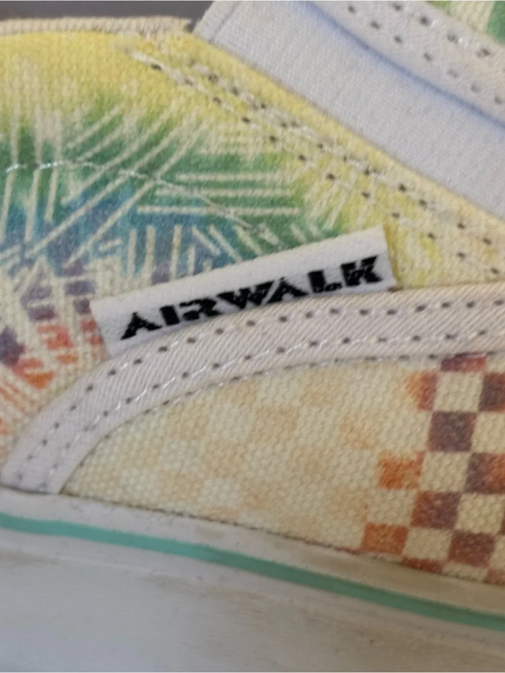 Airwalk pastel rainbow